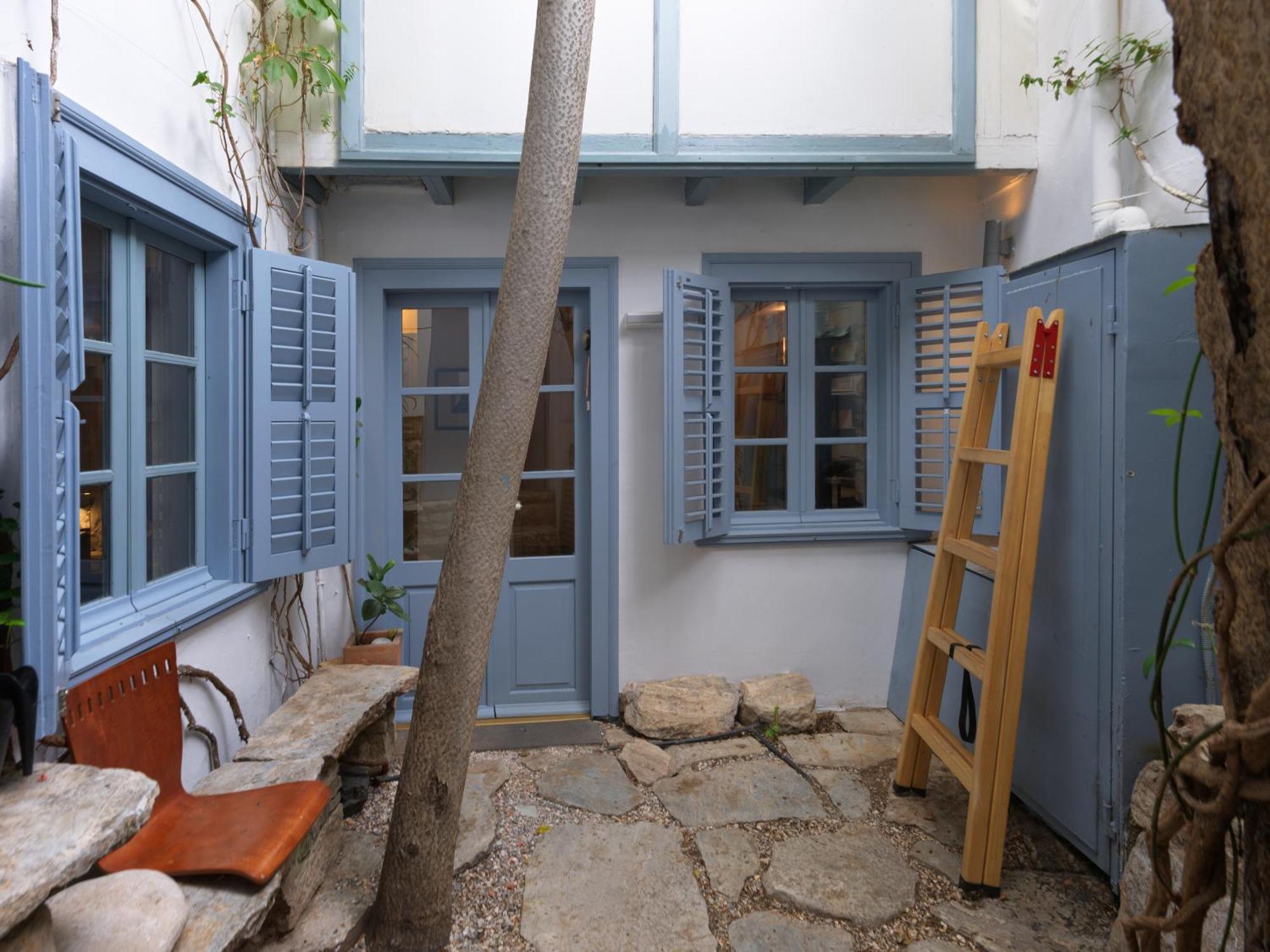 Live At The Acropolis Shadow - Under Super Scenic Anafiotika Atenas Exterior foto